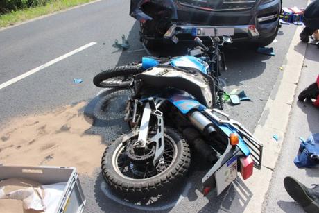 Motorradunfall Kehl 25-jähriger tödlich verletzt