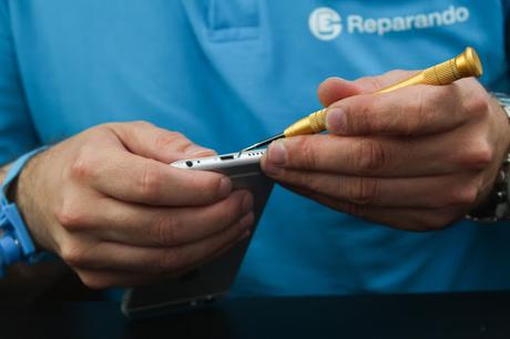[Review] Reparando - der mobile Handy-Reparaturdienst*