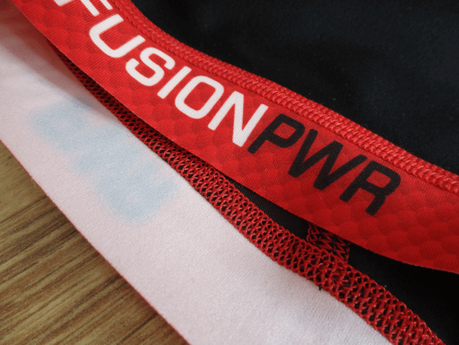 Fusion Trisuit Front Zip und das atmungsaktive Material