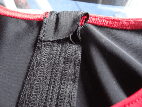 Der Reißverschluss von innen des Fusion Front Zip Trisuit