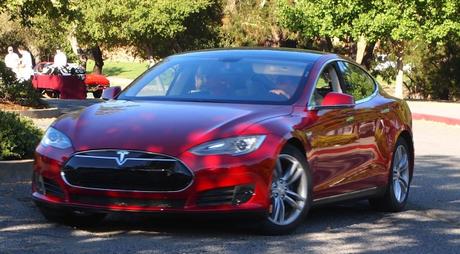 Tesla Carsharing Service