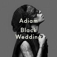 Adiam: Wohlklang, schwarz gemalt