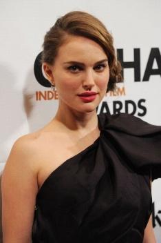 NEW YORK - NOVEMBER 29: Actress Natalie Portman attends IFP's 20th Annual Gotham Independent Film Awards at Cipriani, Wall Street on November 29, 2010 in New York City. (Photo by Dimitrios Kambouris/Getty Images for IFP)