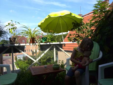 Foto: Juliana auf meinem Balkon im Forum Lüdinghausen