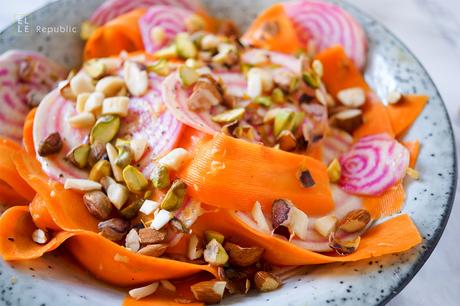 Asiatischer Ringelbete-Möhren-Salat