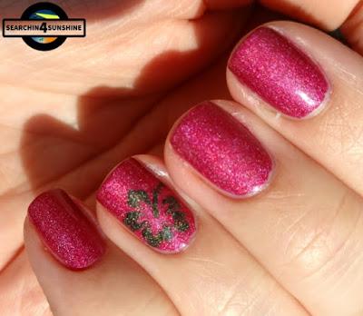 [Nails] Mädchenzeit 2.0 mit essence exit to EXPLORE nail polish 04 PINK PARROT