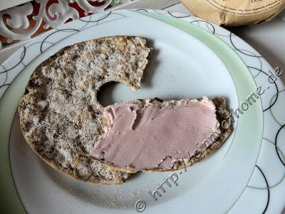 Das Knack im Brot von Lieferello #BB2G #Pyramid #Schweden