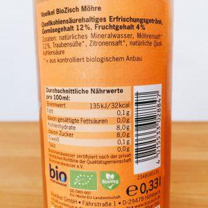 Etikett mit Zutaten, Nährwerttabelle und Siegeln