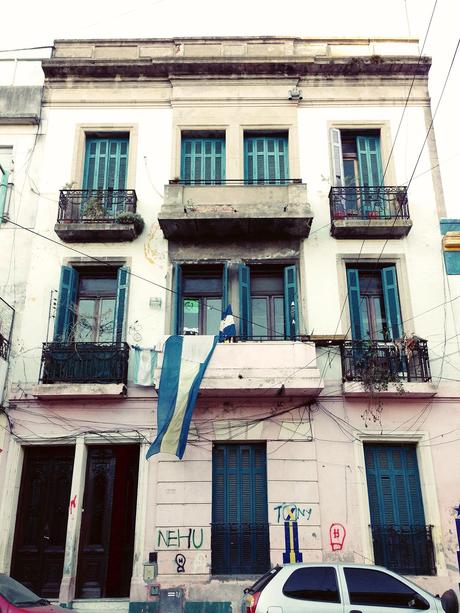 La Boca, Buenos Aires – Tango, bunte Häuser und ein Fussballheld