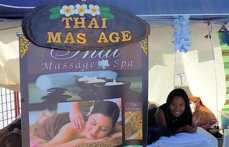thai-massage-tent