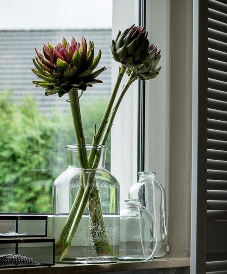 fim.works | Fotografie. Leben. Wohnen. | Floristik | Gemüse in der Vase: Artischocken
