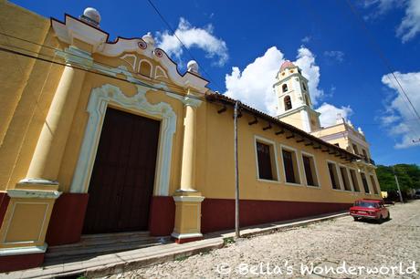 Gelbe Kirche Trinidad
