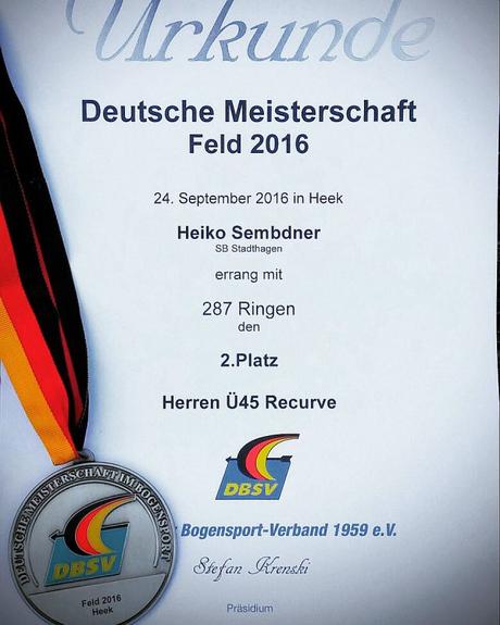 Urkunde und Medaille DM Feld 2016