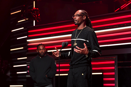 Kendrick Lamar Presents Snoop Dogg with ‘I Am Hip Hop’ Icon Award