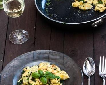 Tortellini mit Basilikum Pesto