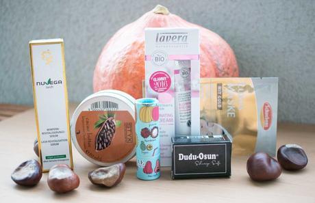 Oktober Glossybox Natural Beauty HomeSpa Edition