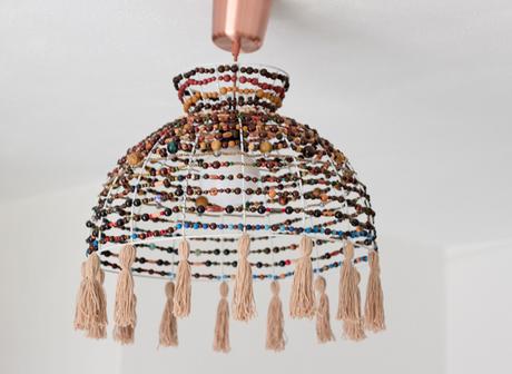 DIY | Boho Gypsy inspirierten Lampenschirm mit Holzperlen und Quasten selber machen