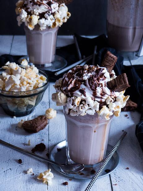 Popcorn-Brownie Milkshake {enthält Produktinformationen Degustabox}