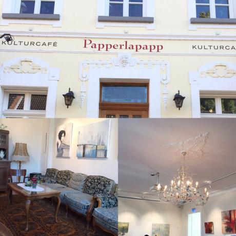 One hour away only – oder – Das Cafe Papperlapapp