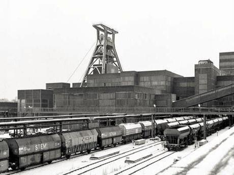Zeche Zollverein im Spiegel der Fotografie (Foto: © Dieter Blase – Courtesy / Leihgabe des Ateliers Dieter Blase 2016)