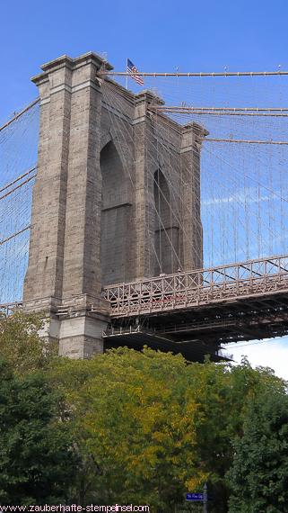 New York_Brooklyn Bridge_Brooklyn