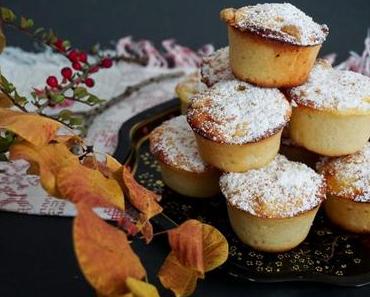 Herbstspaziergänge und Muffins mit Birne, Tonka und Crumble