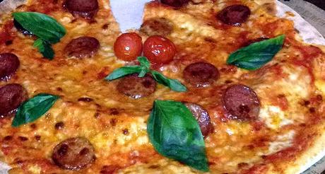 Kuriose Feiertage - 12. November - Pizza-mit-allem-Möglichen-außer-Anchovis–belegt-Tag – der amerikanische National Pizza with the Works Except Anchovies Day (c) 2014 Sven Giese