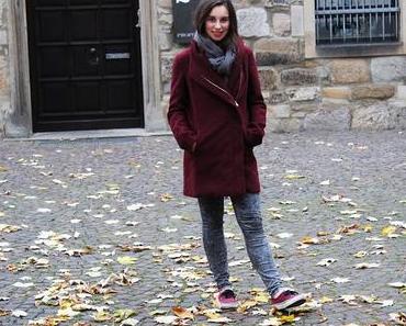 [Outfit] Grey & Red