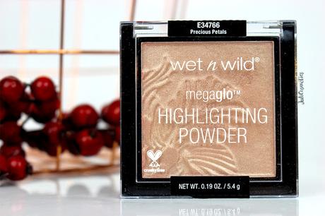 wet-n-wild-Megaglo-Highlighting-Powder