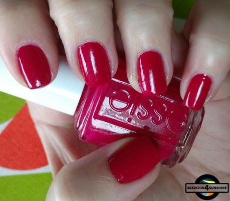 [Nails] essie PROFESSIONAL APPLICATION 292 PLUMBERRY