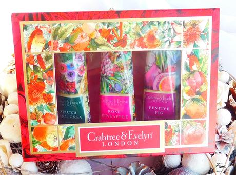Crabtree & Evelyn - Festive Hand Therapy Trio Geschenkset - Limited Edition - X-Mas