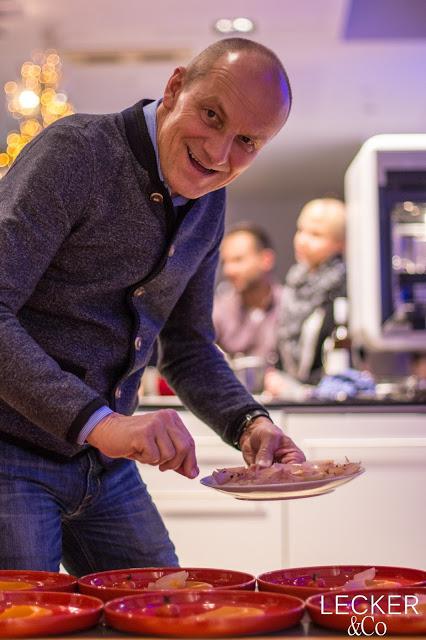 Anrichten AEG, Taste Academy, Note to Tail, Nose to Tail 2.0, Luci, Ludwig Maurer, Electrolux, Nürnberg, Highfoodality, High Foodality, Insane in the Kitchen, Holla die Kochfee, Hola die Kochfee, Tina Kollmann, LECKER&Co, Lecker und co, leckerundco, Foodblogger, Fürth, Blogger, Foodblog, Rezept, Kochkurs. Koch kurs, Kochkurs Nürnberg, Kochkurs Fürth, Kochkurs AEG, Ente, Waller, Wels, Metzelsuppe, Brie, Mispeln, Mispel, Maronen, unterwegs, Kronfleisch