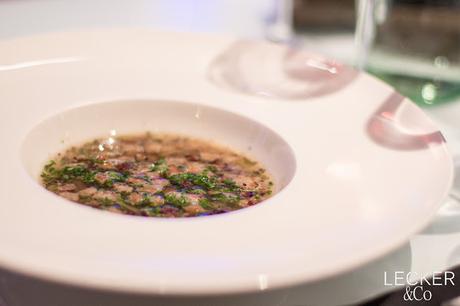 Metzelsuppe AEG, Taste Academy, Note to Tail, Nose to Tail 2.0, Luci, Ludwig Maurer, Electrolux, Nürnberg, Highfoodality, High Foodality, Insane in the Kitchen, Holla die Kochfee, Hola die Kochfee, Tina Kollmann, LECKER&Co, Lecker und co, leckerundco, Foodblogger, Fürth, Blogger, Foodblog, Rezept, Kochkurs. Koch kurs, Kochkurs Nürnberg, Kochkurs Fürth, Kochkurs AEG, Ente, Waller, Wels, Metzelsuppe, Brie, Mispeln, Mispel, Maronen, unterwegs, Kronfleisch
