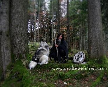 URALTE WEISHEIT - Öffne dein Herz und finde die wirkende Kraft in dir!