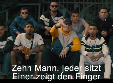 Absolut Bombe: Ace Tee – Bist du down? (feat. Kwam.e)