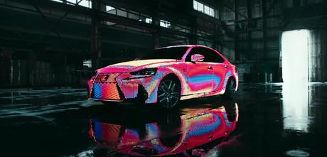 Licht statt Lack: Ein Lexus mit 42.000 LEDs