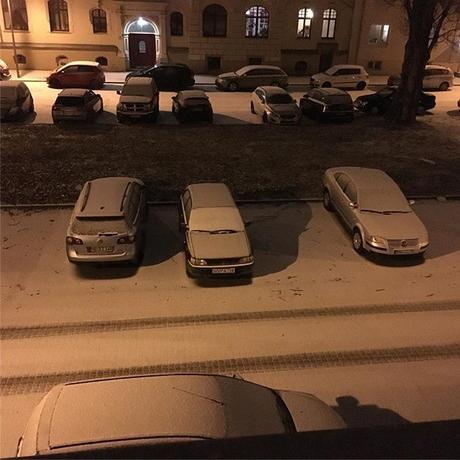 Und ein ganz klein wenig Schnee gibts auch ️ - via Instagram