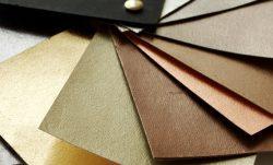 Musterfächer für Tapeten aus Blattmetall wie Gold, Silber oder Kupfer