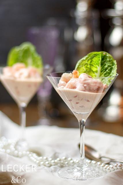 shrimps cocktail schrimp, shrimp, schrimps, shrimps, schrimps cocktail, cocktail, vorspeise, cocktail soße, cocktail sauce, sauce, aperitiv, tina kollmann, foodblogger, lecker und co, leckerundco, LECKER&Co, lecker co, Foodblog Nürnberg, Foodblog Fürth, Cocktail sauce rezept, cocktail rezept, shrimp cocktail rezept, sauce rezept, shrimps cocktail rezept, cocktail sauce einfach, cocktail soße einfach