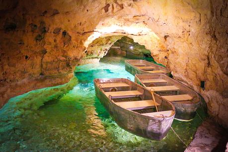 Ungarn: Tapolca und ihre hunderte Jahre alte Seehöhle Ungarn: Tapolca und ihre hunderte Jahre alte Seehöhle