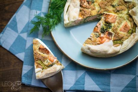 Lachs Quiche Quiche, Lachs, Zucchini, Dill, Zitrone, LECKER&CO, leckerundco, lecker co, Tina Kollmann, Foodblog Nürnberg, Foodblog Fürth, Foodblog, Quiche mit Lachs, Quiche Rezept, Quiche Rezept einfach, Zucchini Quiche, Lachs-Dill-Quiche, leckere Quiche, einfache Quiche