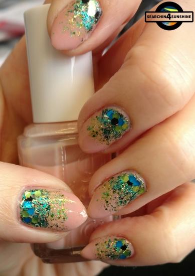 [Nails] #nailsreloadedchallenge - Runde 2:  glitter gradient mit essie &  essence & SINFUL COLORS