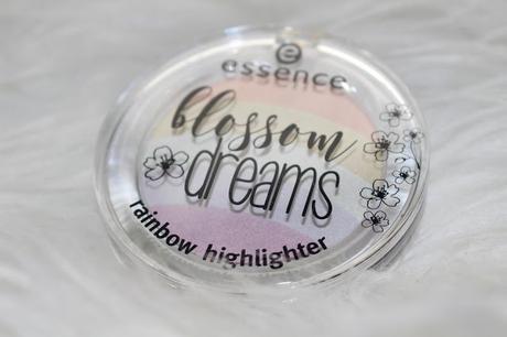 Essence blossom dreams rainbow Highlighter 01 prism of light