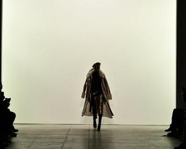 Nicholas K – Fashion Week Mailand Herbst / Winter 2017 / 2018