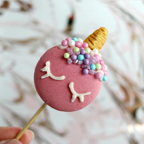 {DIY} Unicorn Cupcakes