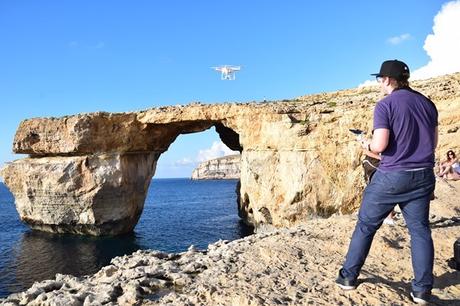 03_Blogger-Adi-Drohne-Gozo-Malta-Azure-Window