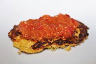Slow carb Okonomiyaki und Zucchini-Sellerie Puffer