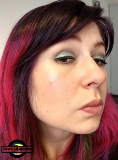 [Eyes] Kat Von D alchemist holographic palette - {green} emerald