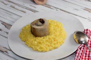Risotto Milanese – Das Risotto aus Mailand mit Rindermarkknochen