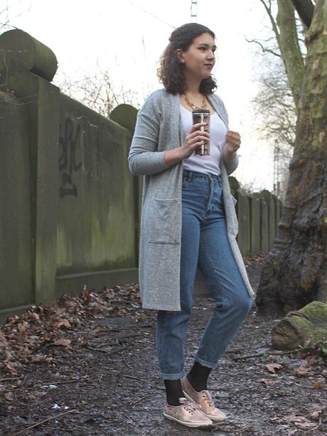 Fashion Firsts: Mom Jeans und Long Cardigan